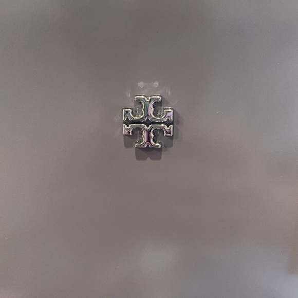 Tory Burch Emerson grey patent leather tote NWT - Picture 6 of 11